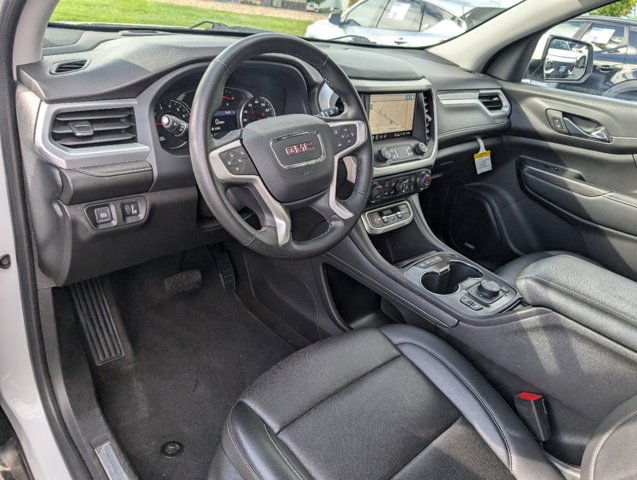 2023 GMC Acadia SLT 11