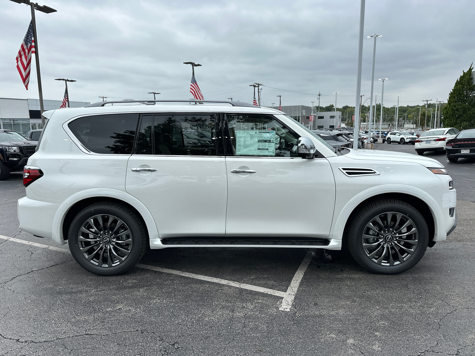 2024 Nissan Armada Platinum 5