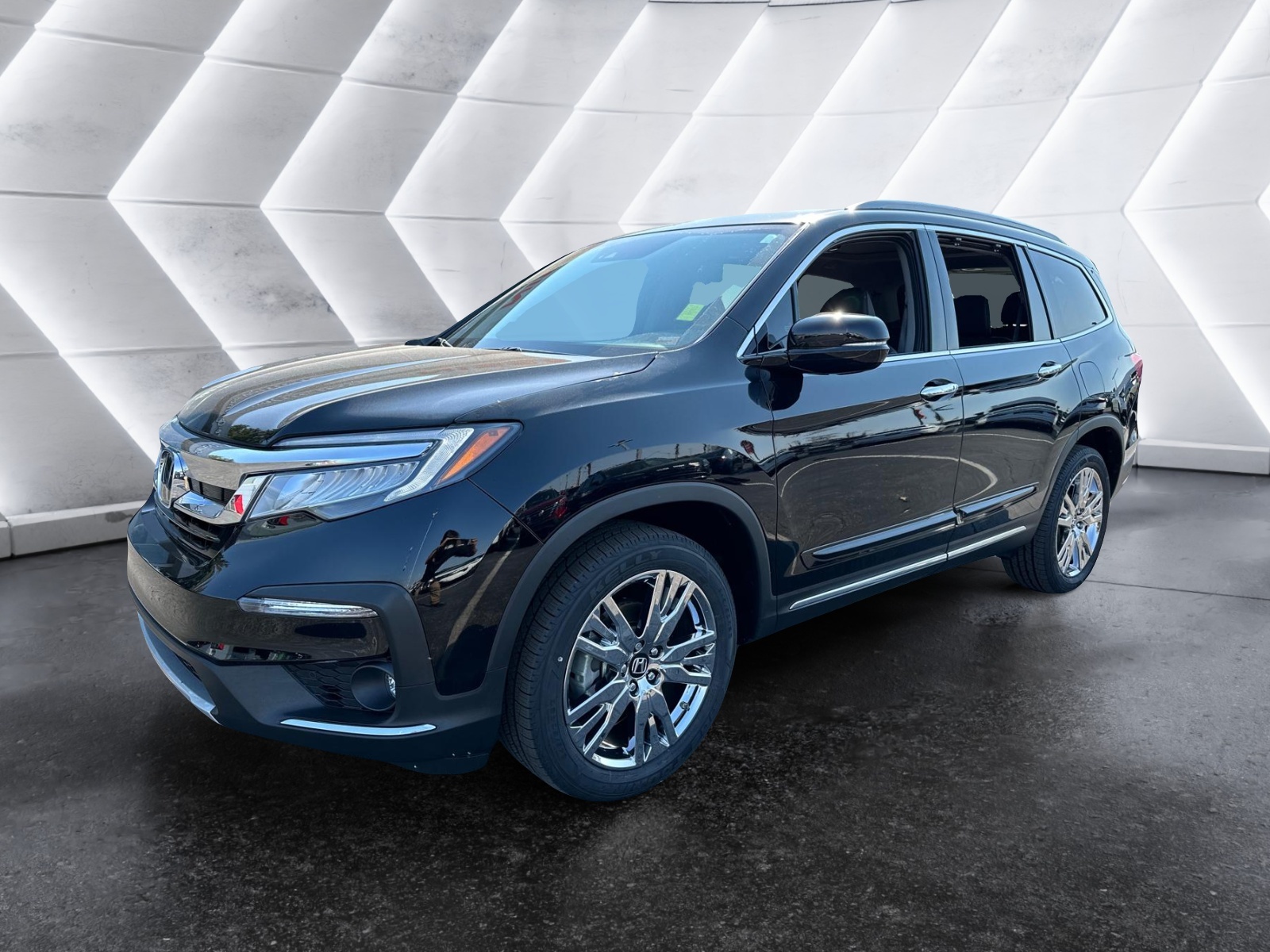 2020 Honda Pilot Elite 1