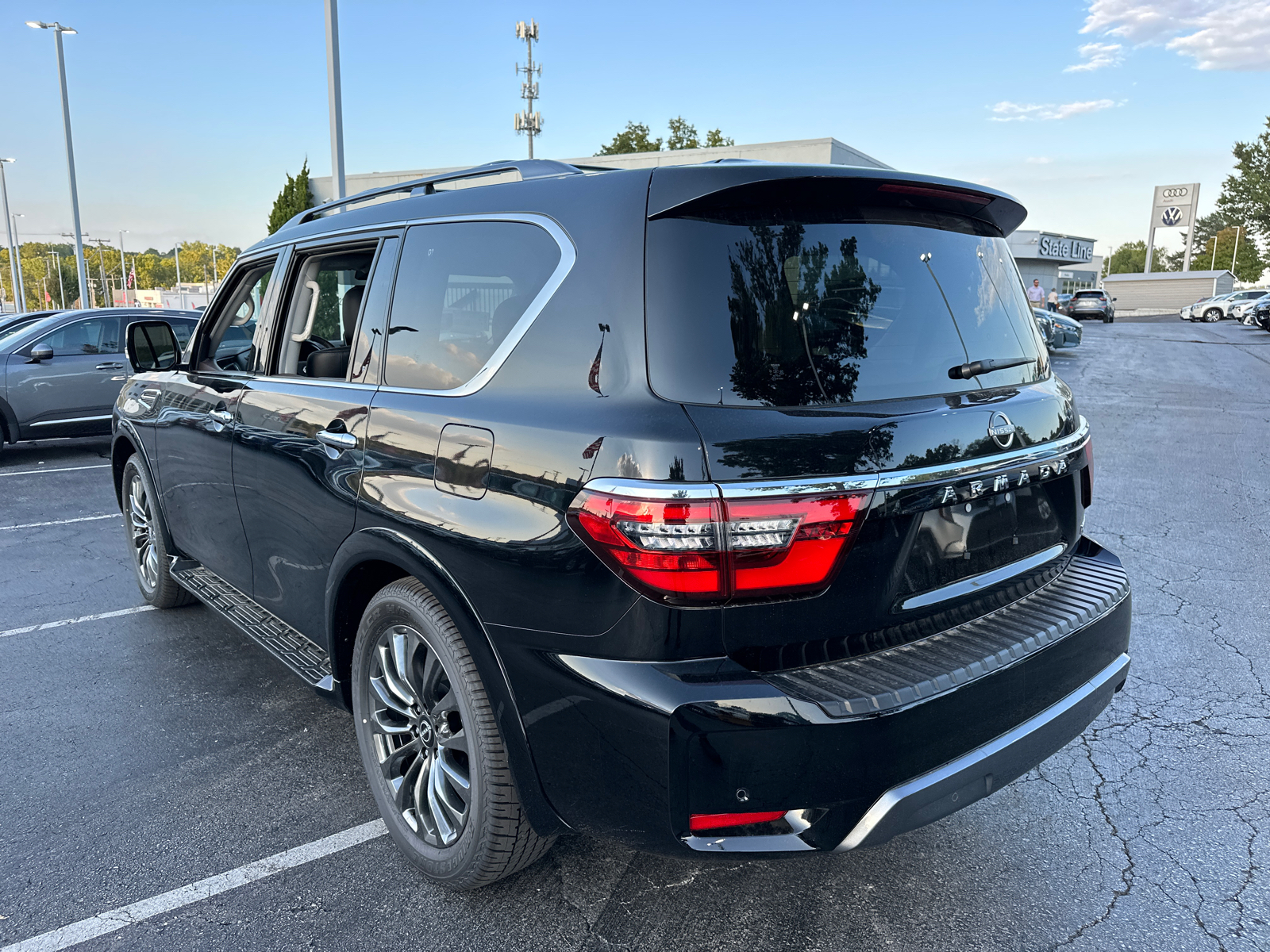 2024 Nissan Armada Platinum 8