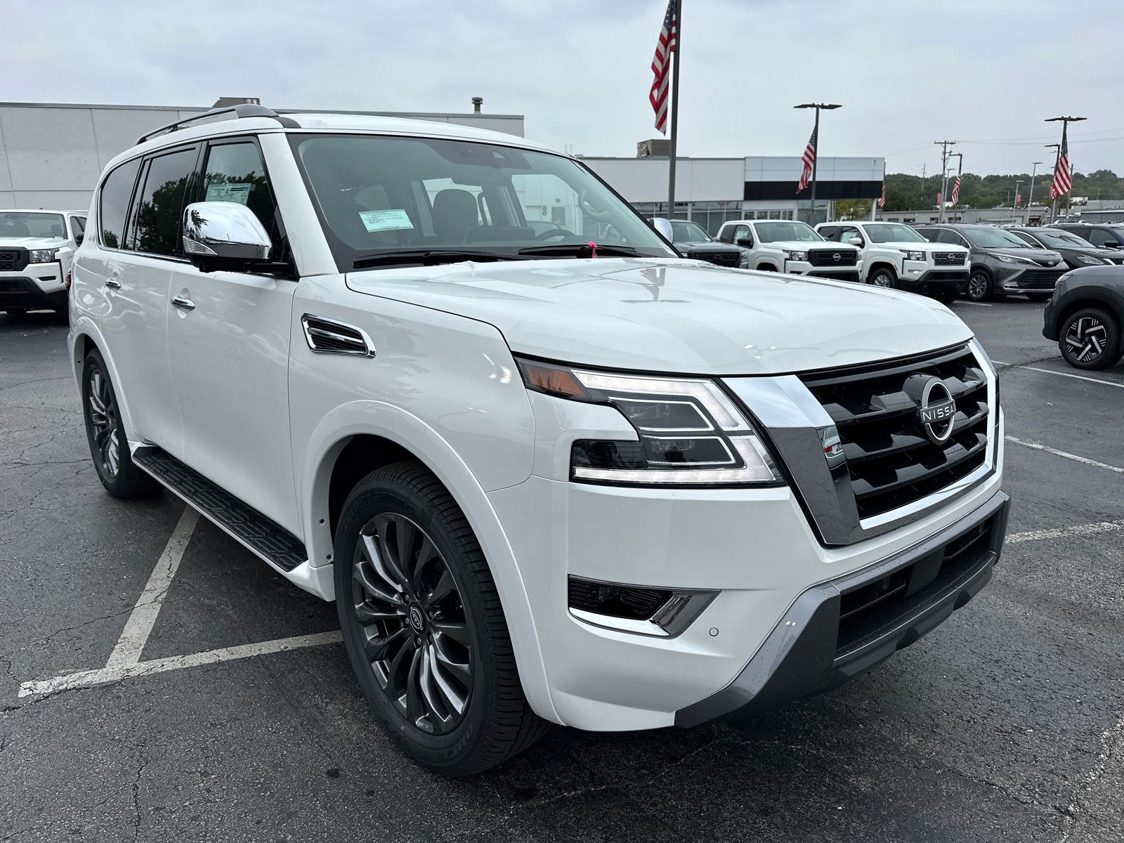 2024 Nissan Armada Platinum 4