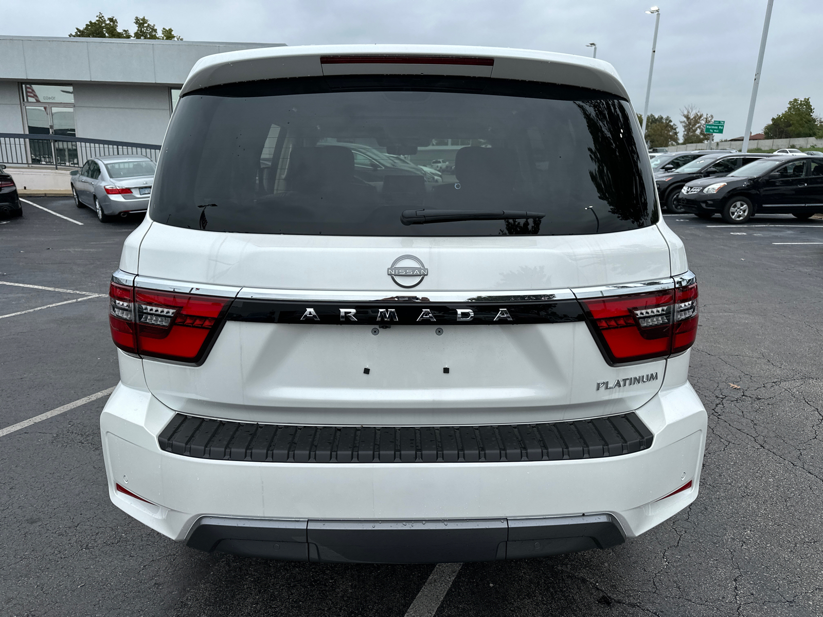 2024 Nissan Armada Platinum 7