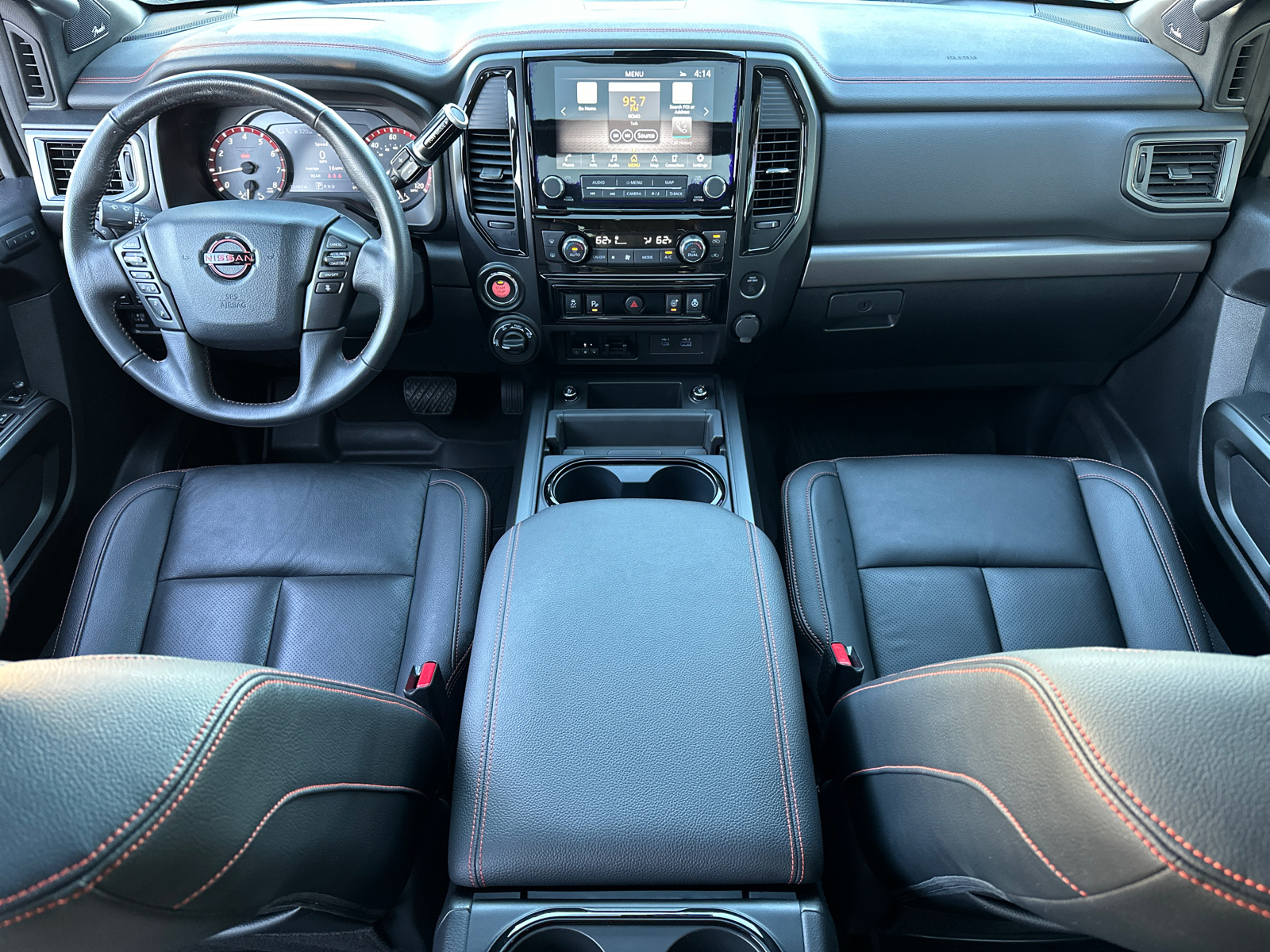 2024 Nissan Titan PRO-4X 14