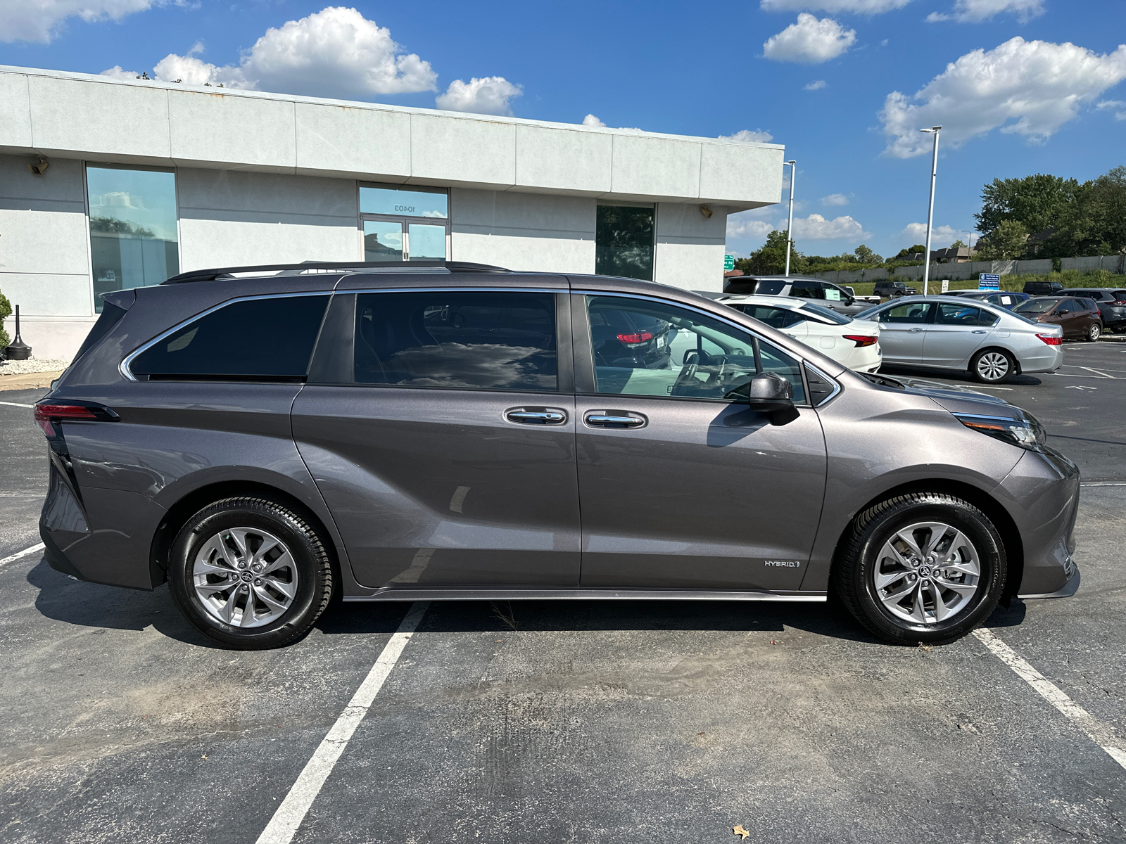 2021 Toyota Sienna XLE 5