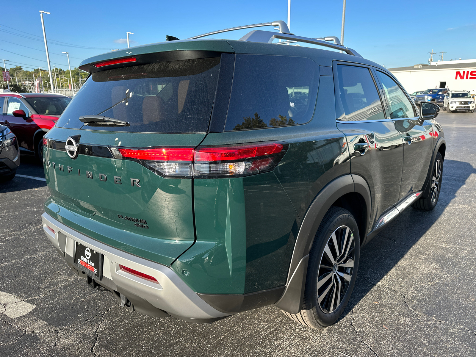 2024 Nissan Pathfinder Platinum 6