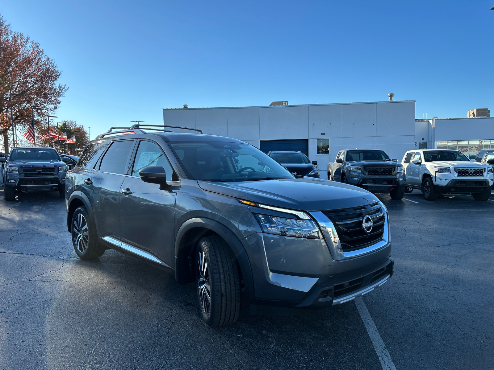 2024 Nissan Pathfinder Platinum 4