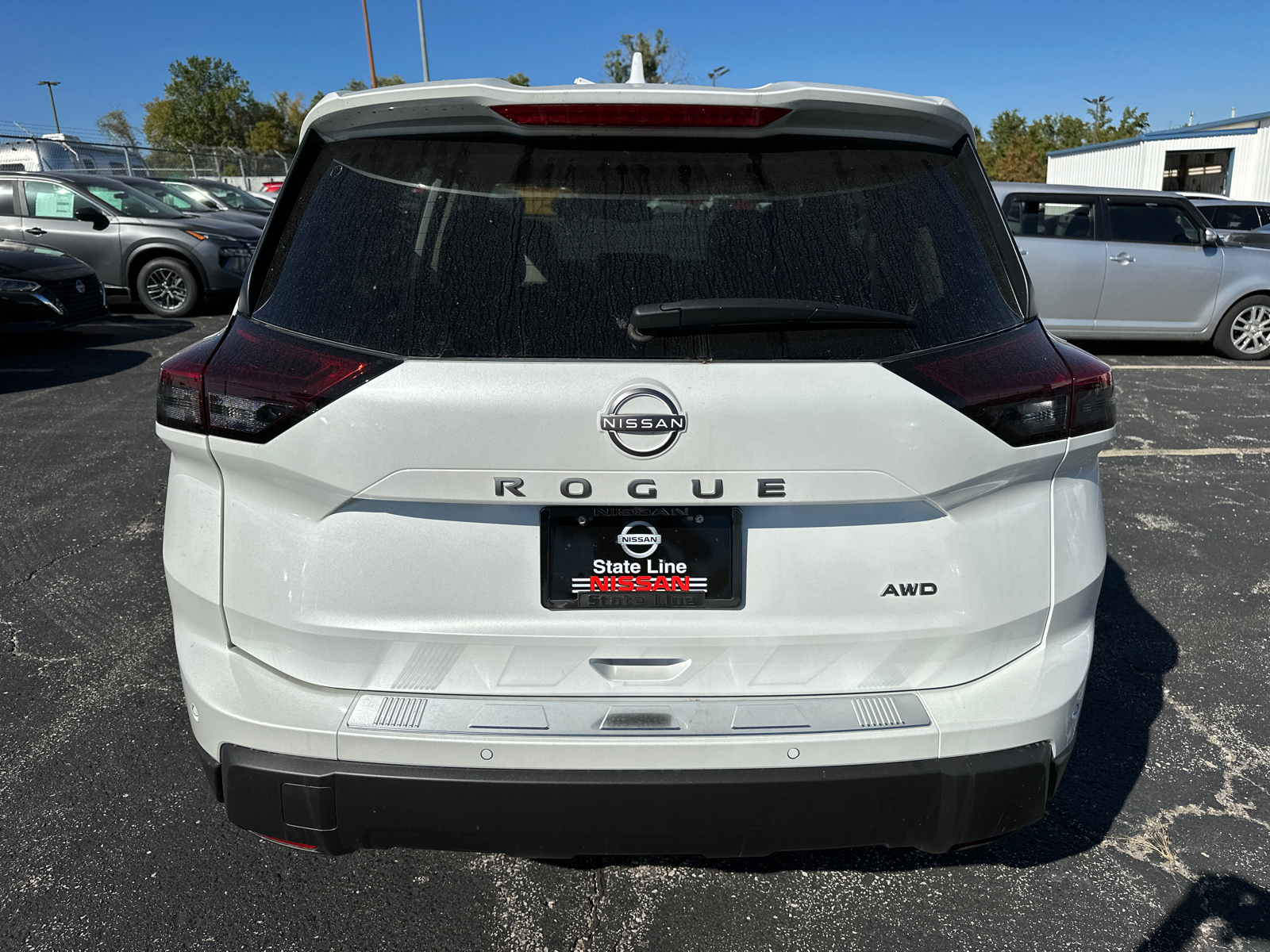 2025 Nissan Rogue SV 7