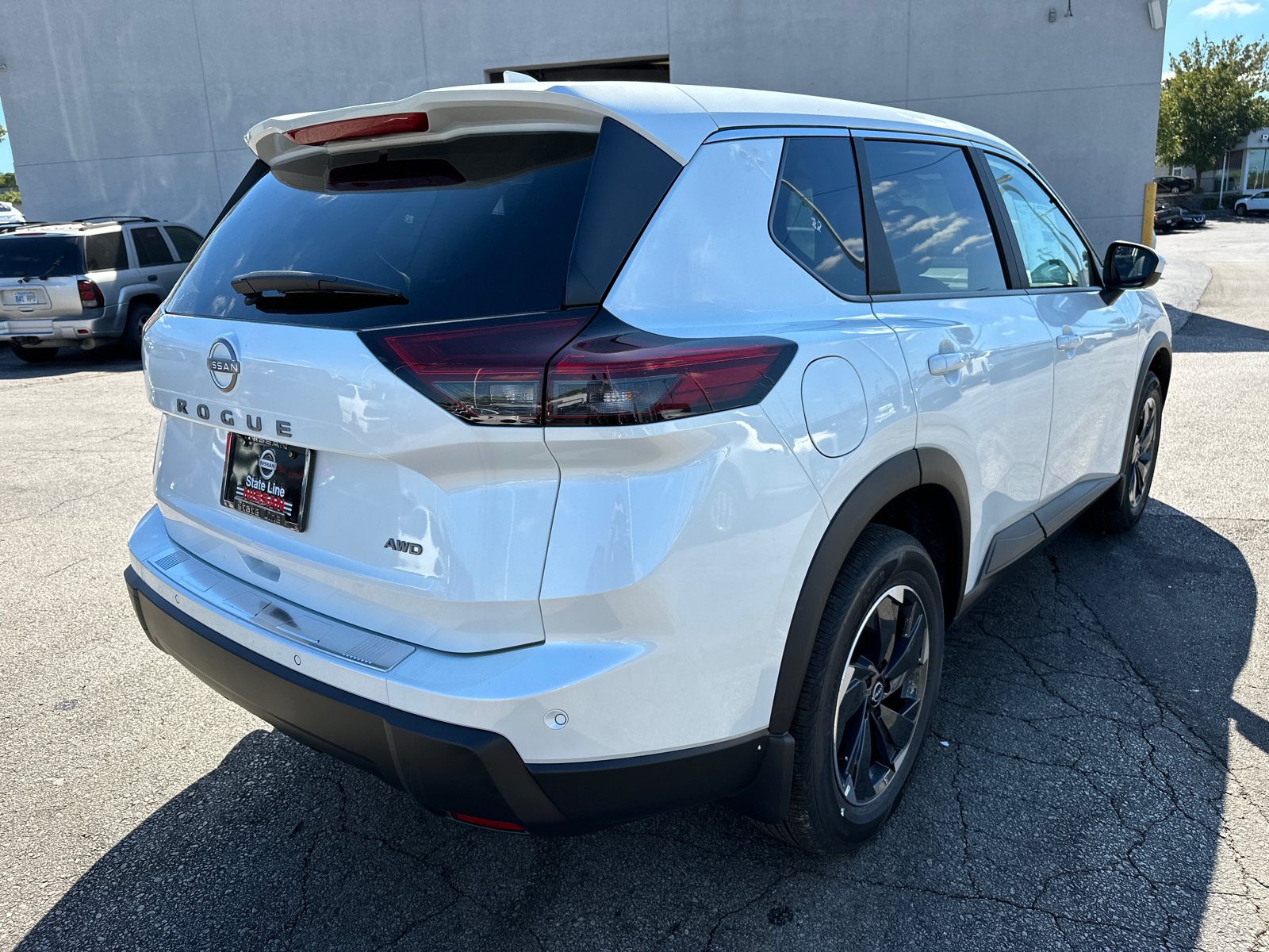 2025 Nissan Rogue SV 6