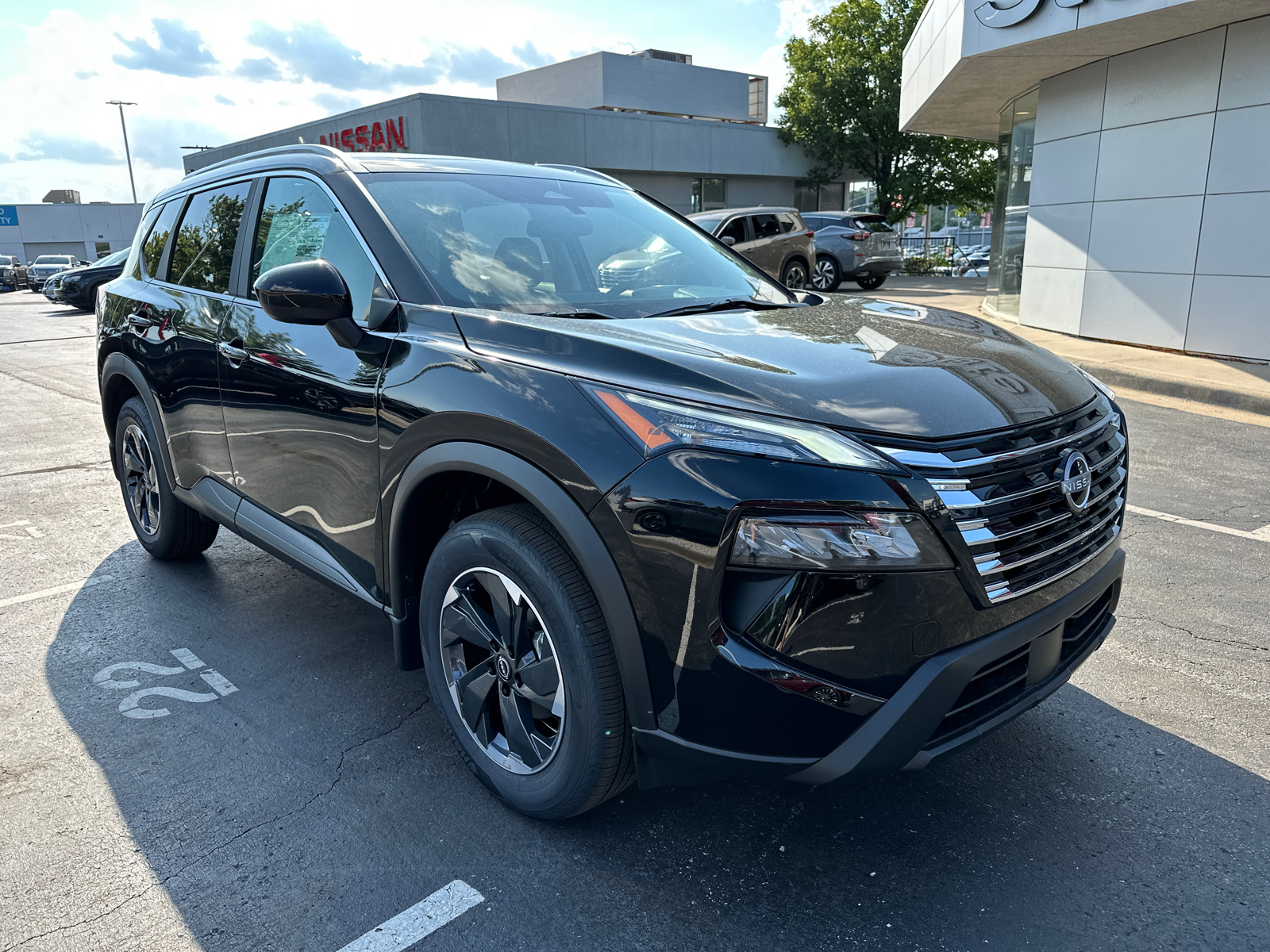 2024 Nissan Rogue SV 3