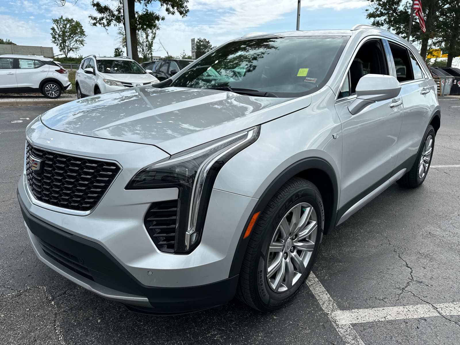 2020 Cadillac XT4 Premium Luxury 2