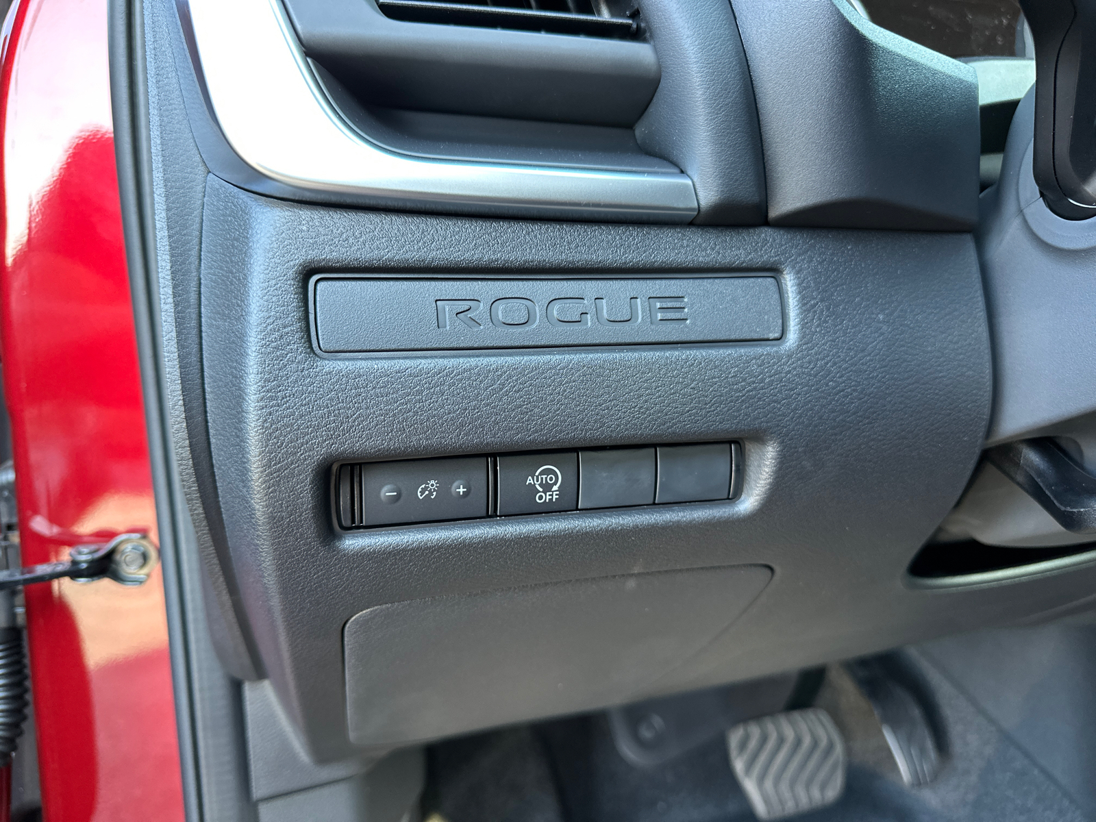 2025 Nissan Rogue S 35