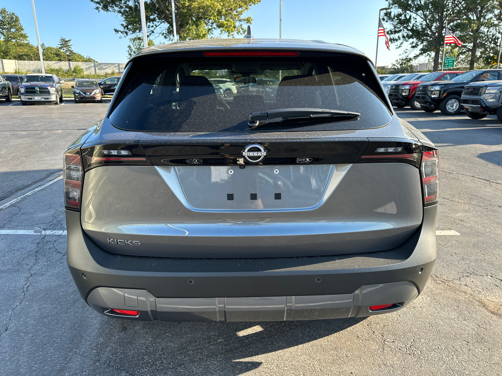 2025 Nissan Kicks SV 7