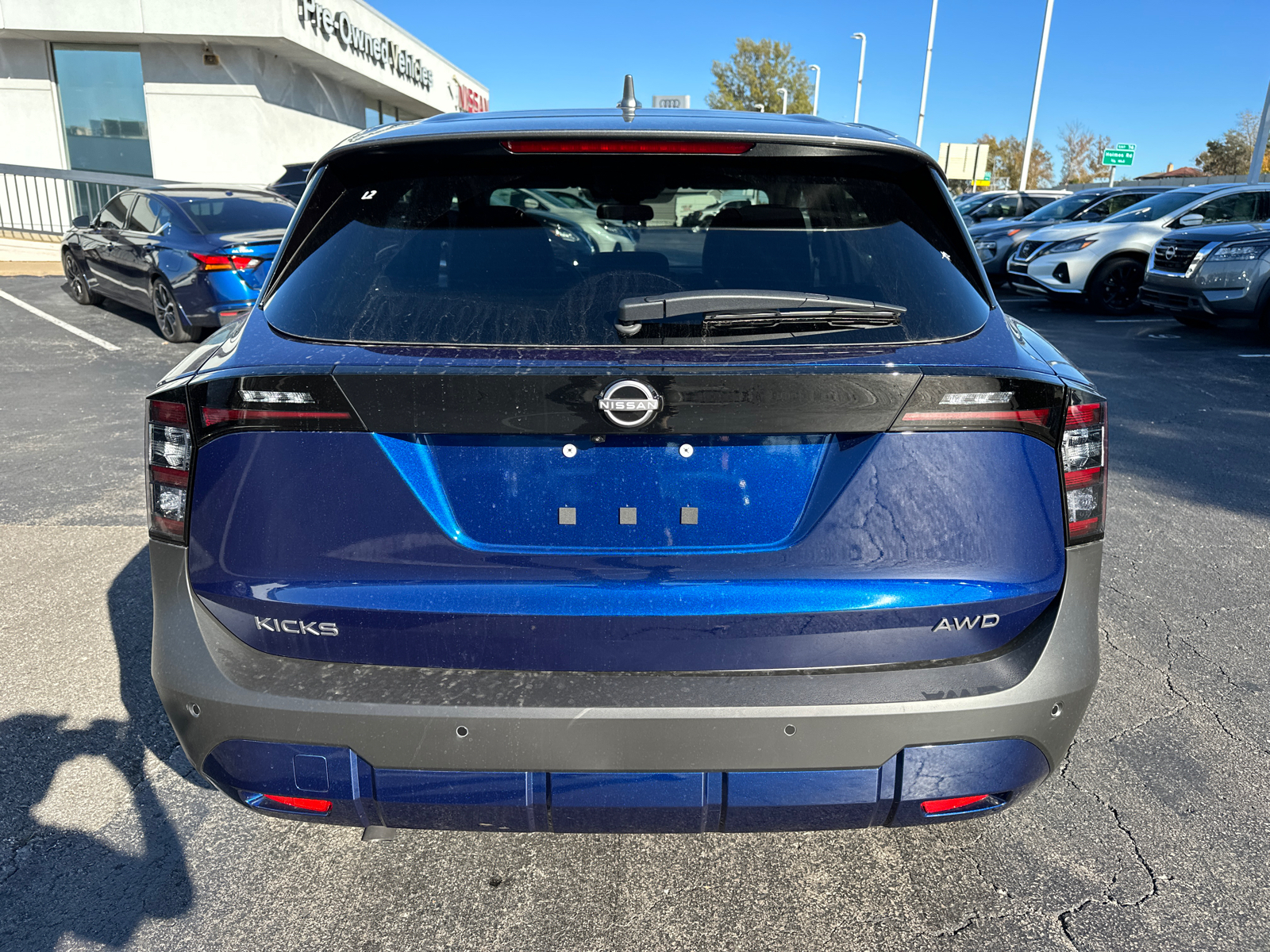 2025 Nissan Kicks SV 7