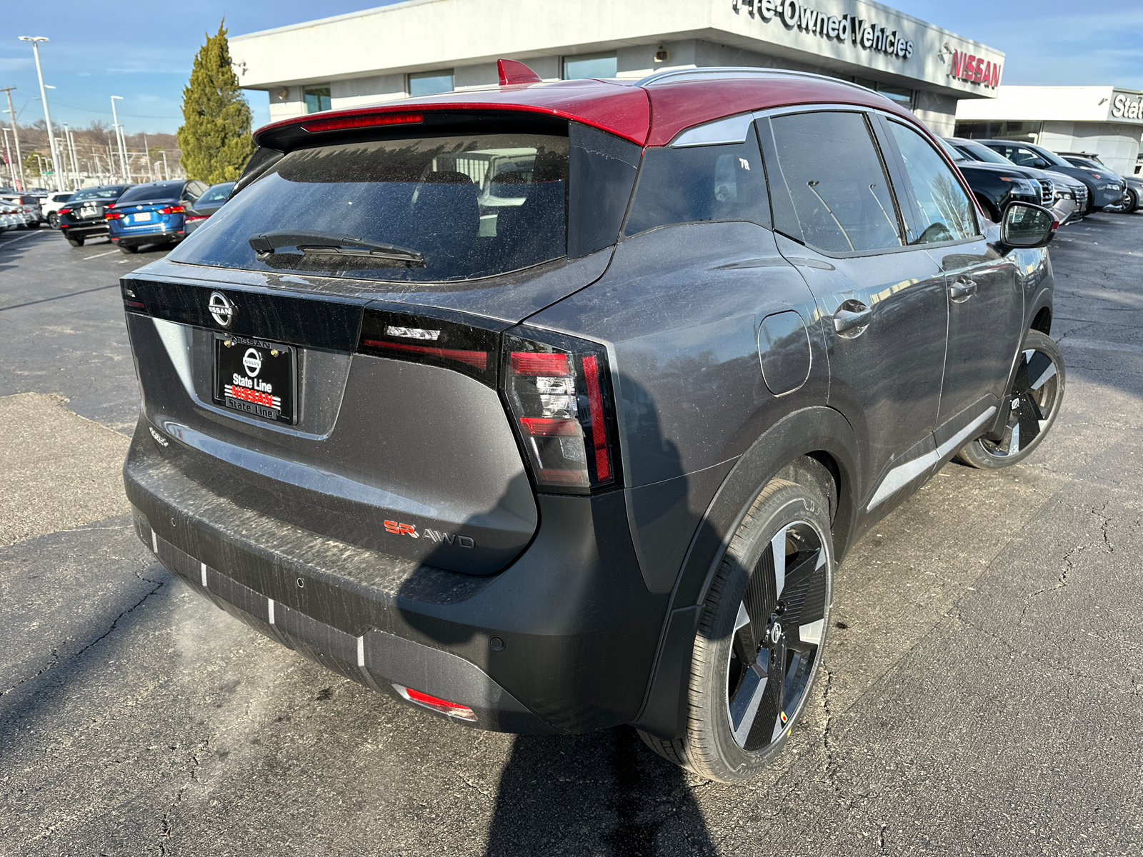 2025 Nissan Kicks SR 7