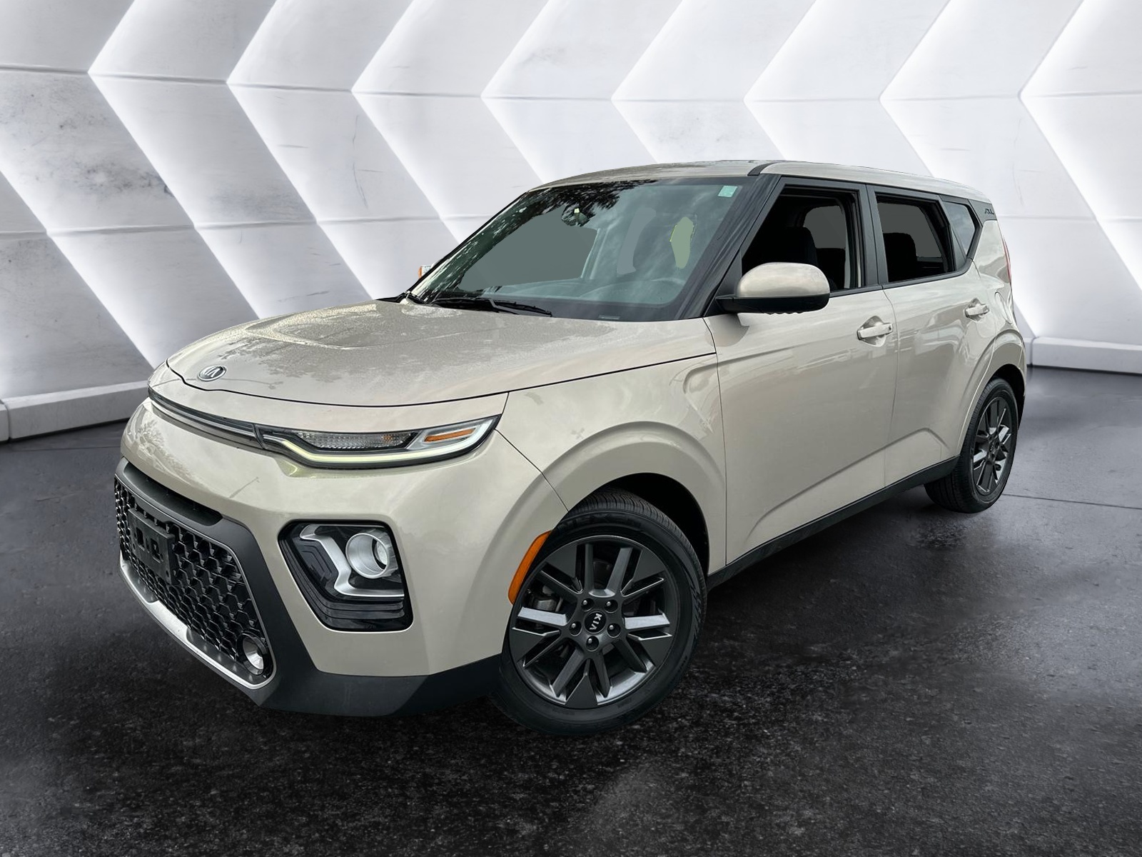 2020 Kia Soul EX 1