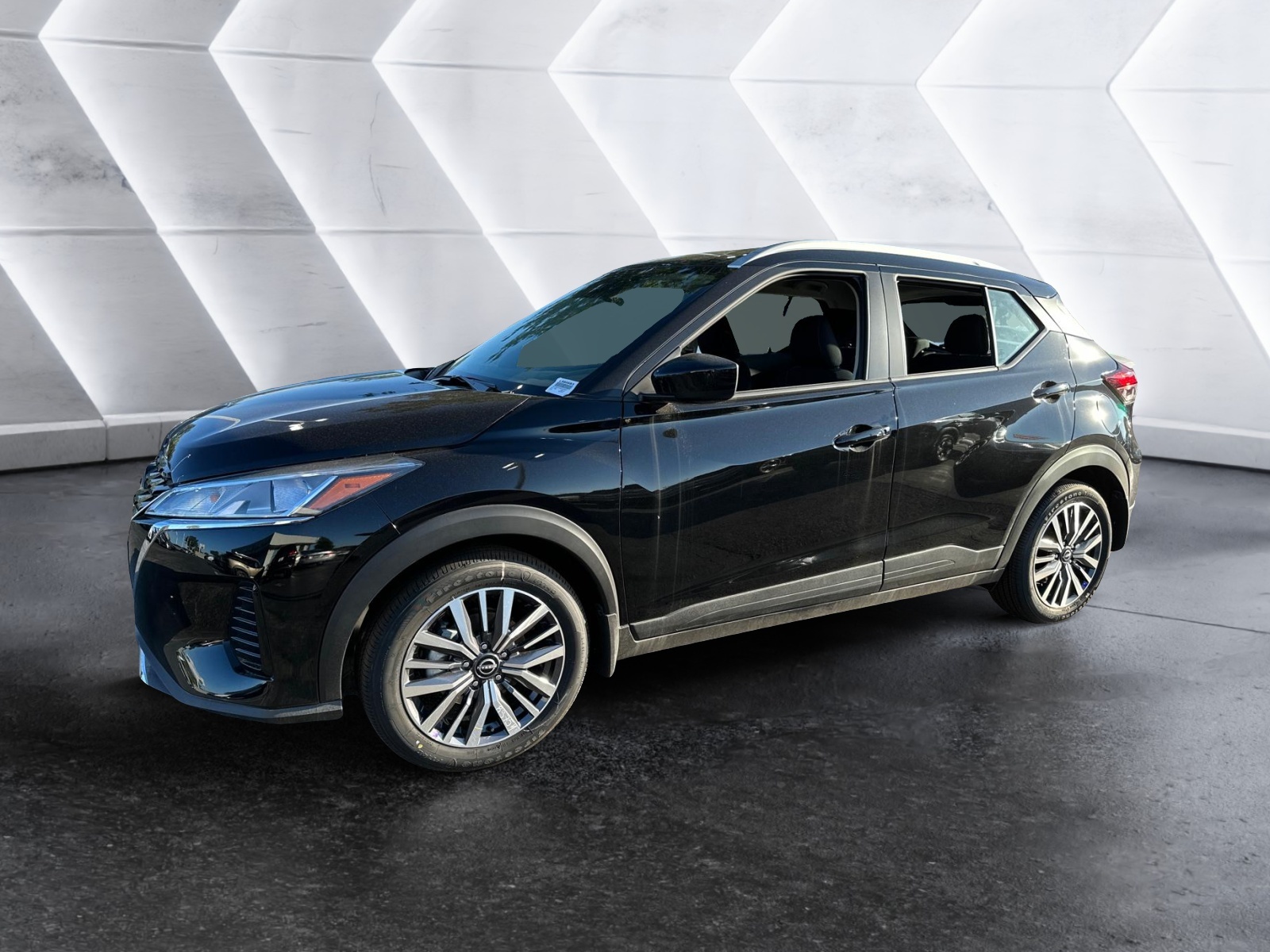 2024 Nissan Kicks SV 1