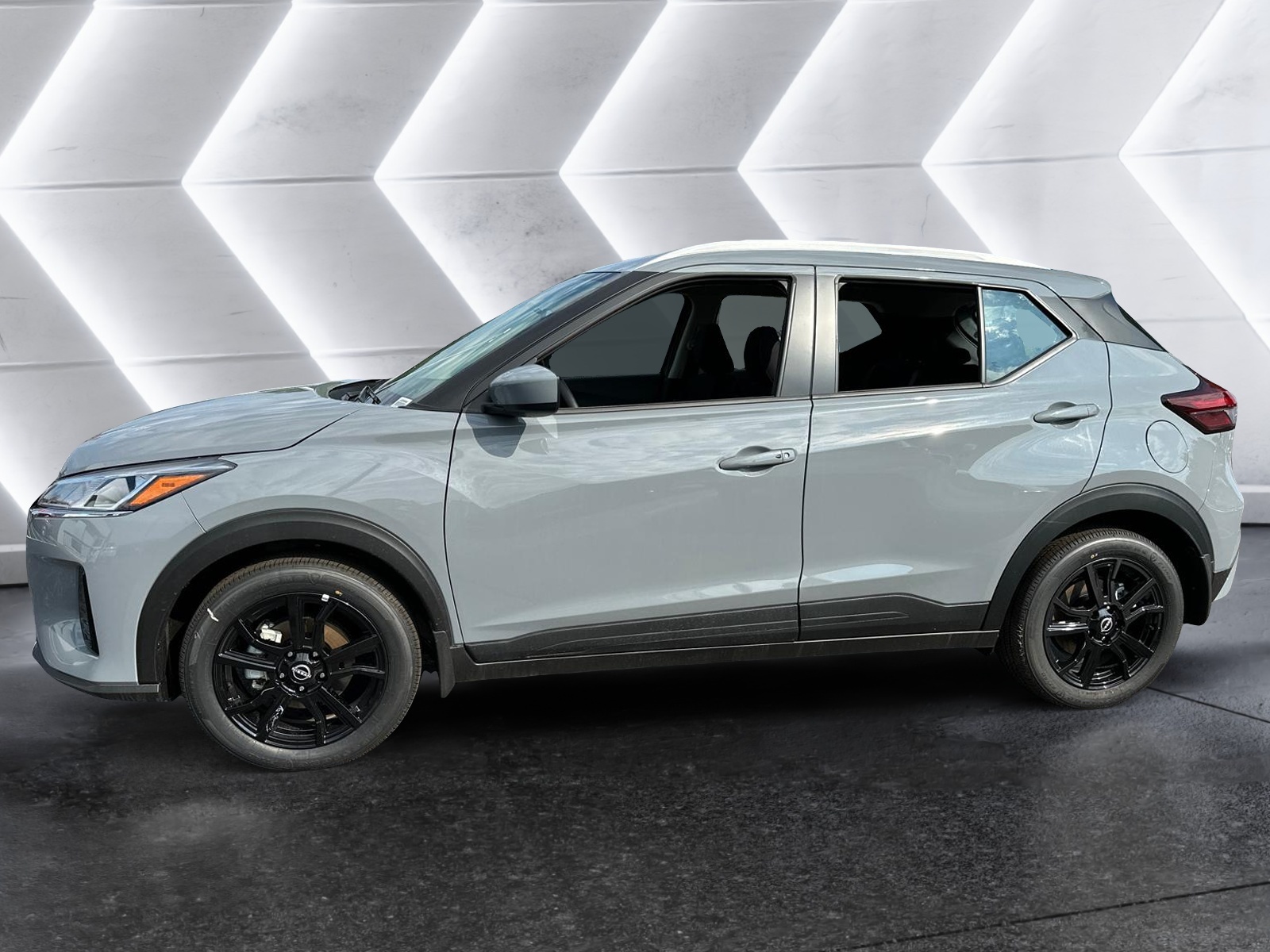 2024 Nissan Kicks SV 1