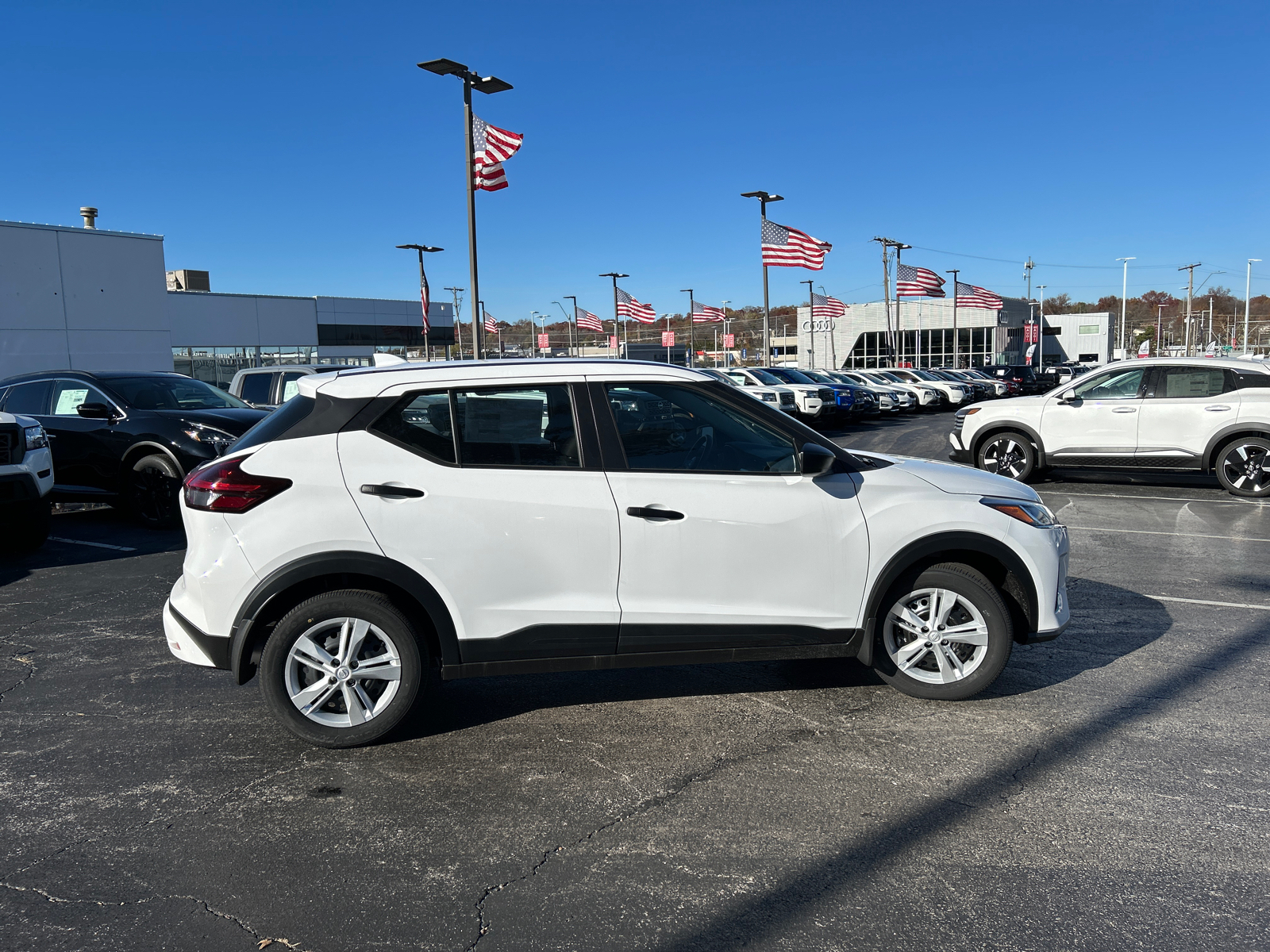 2024 Nissan Kicks S 5