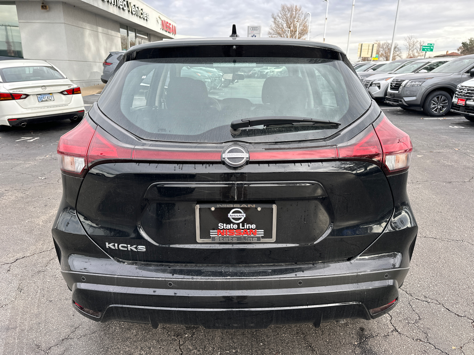 2024 Nissan Kicks S 8