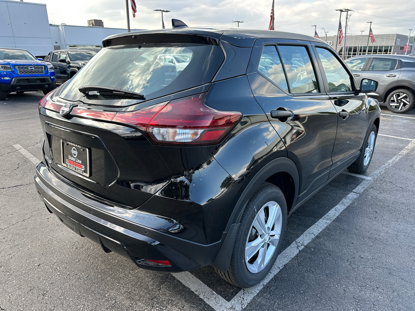 2024 Nissan Kicks S 6