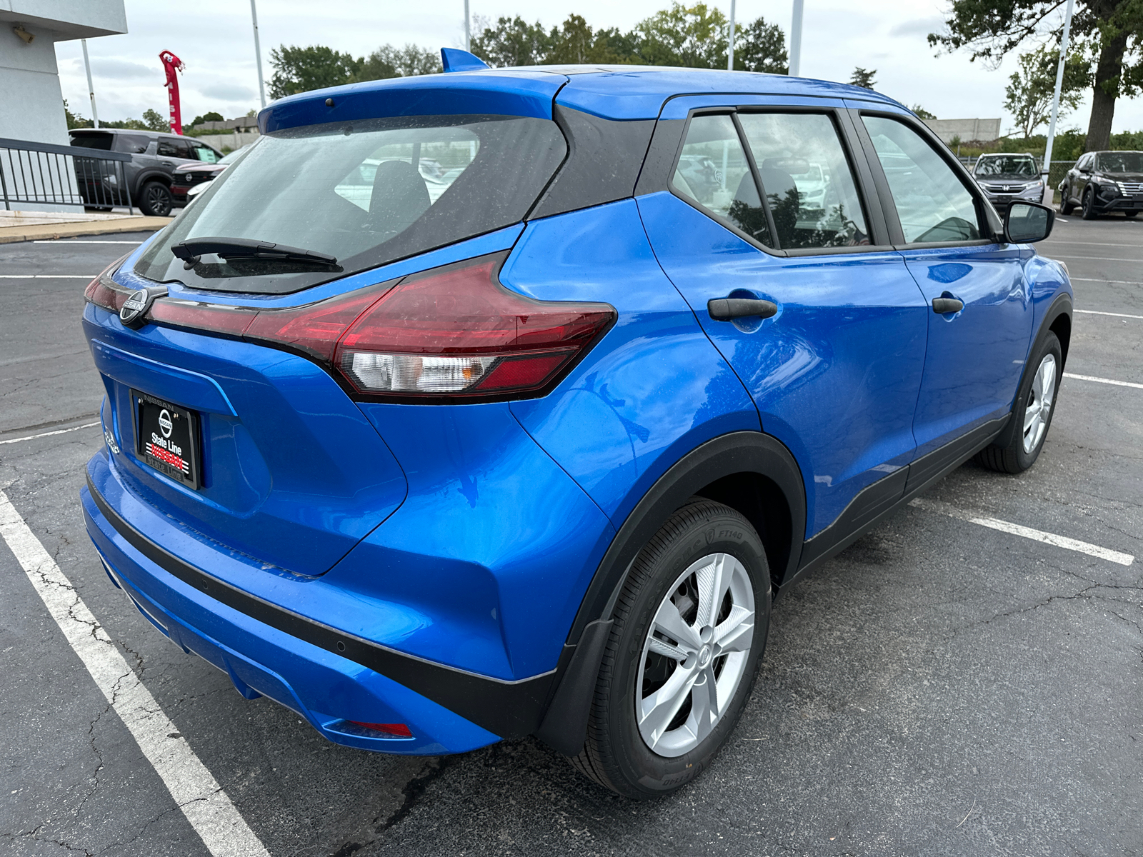 2024 Nissan Kicks S 6