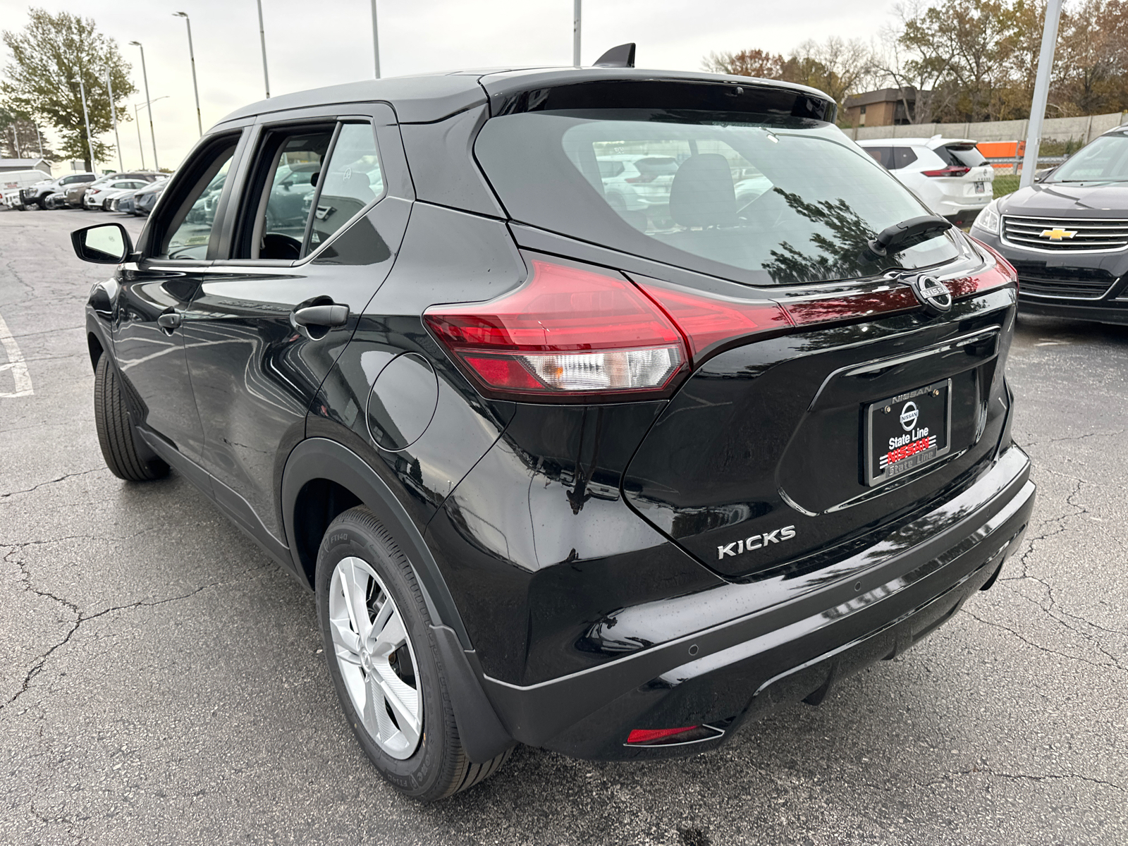 2024 Nissan Kicks S 8