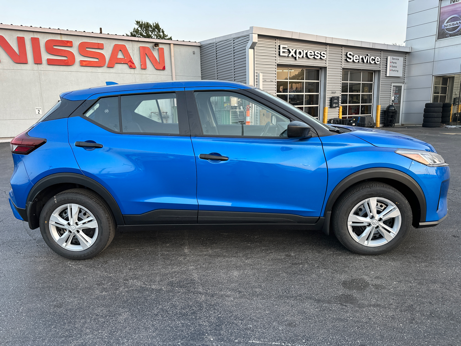 2024 Nissan Kicks S 5