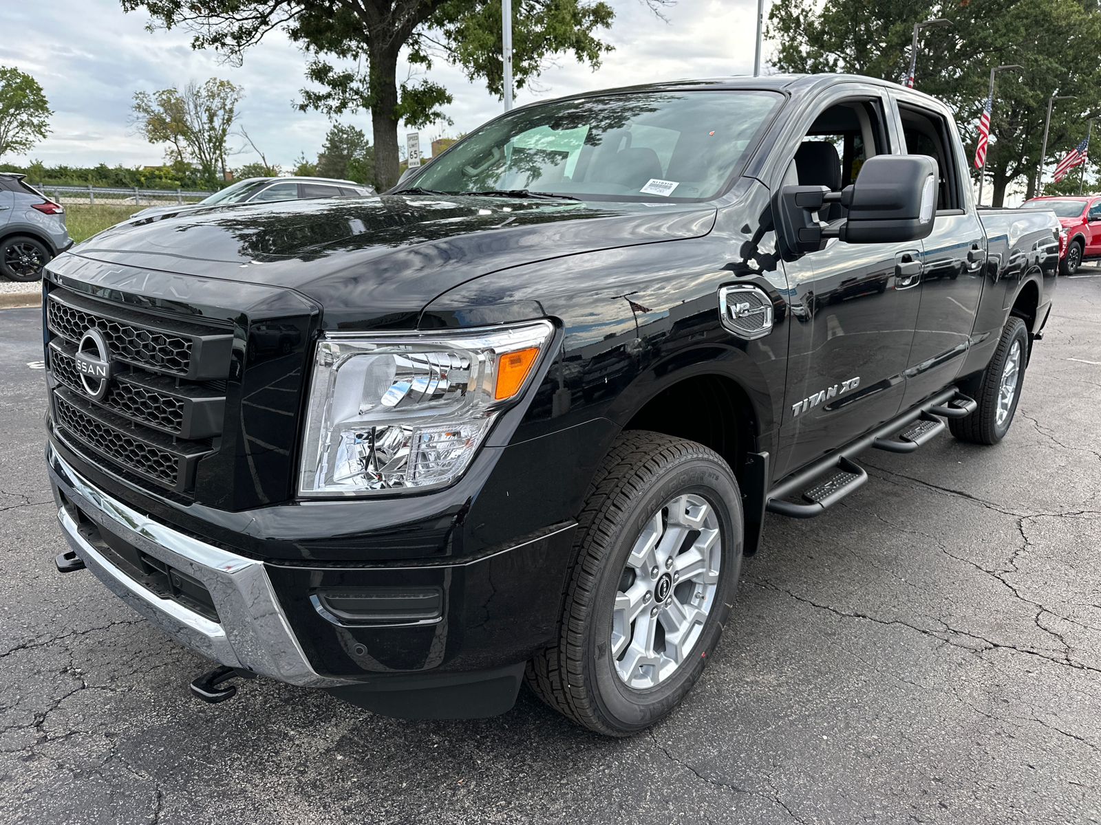 2024 Nissan Titan XD SV 2