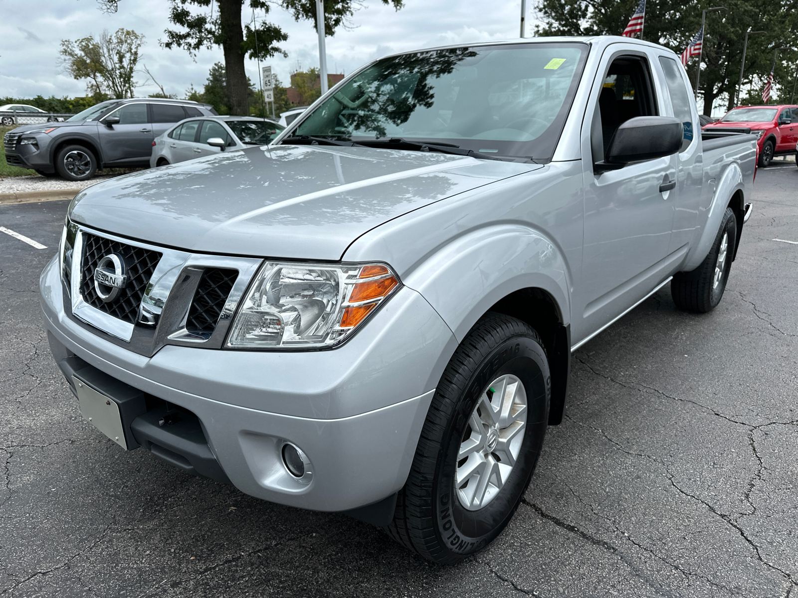 2019 Nissan Frontier SV 2