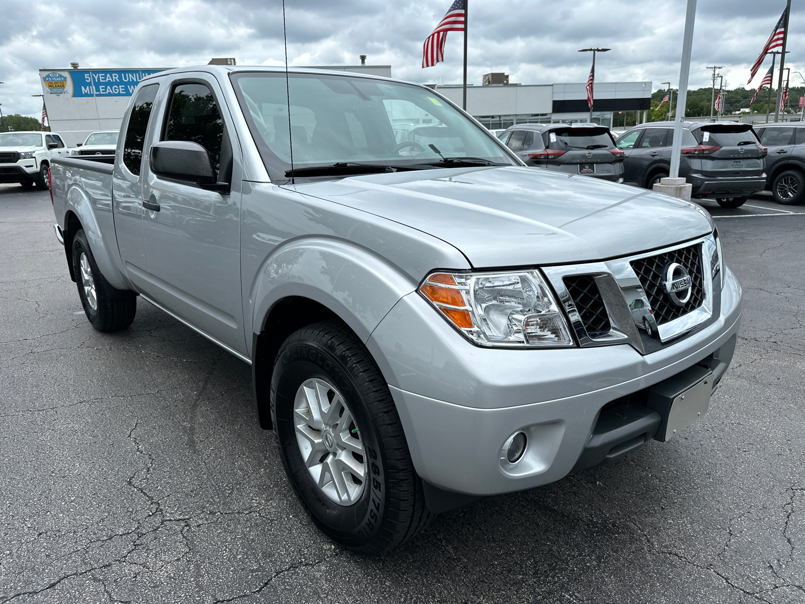 2019 Nissan Frontier SV 4