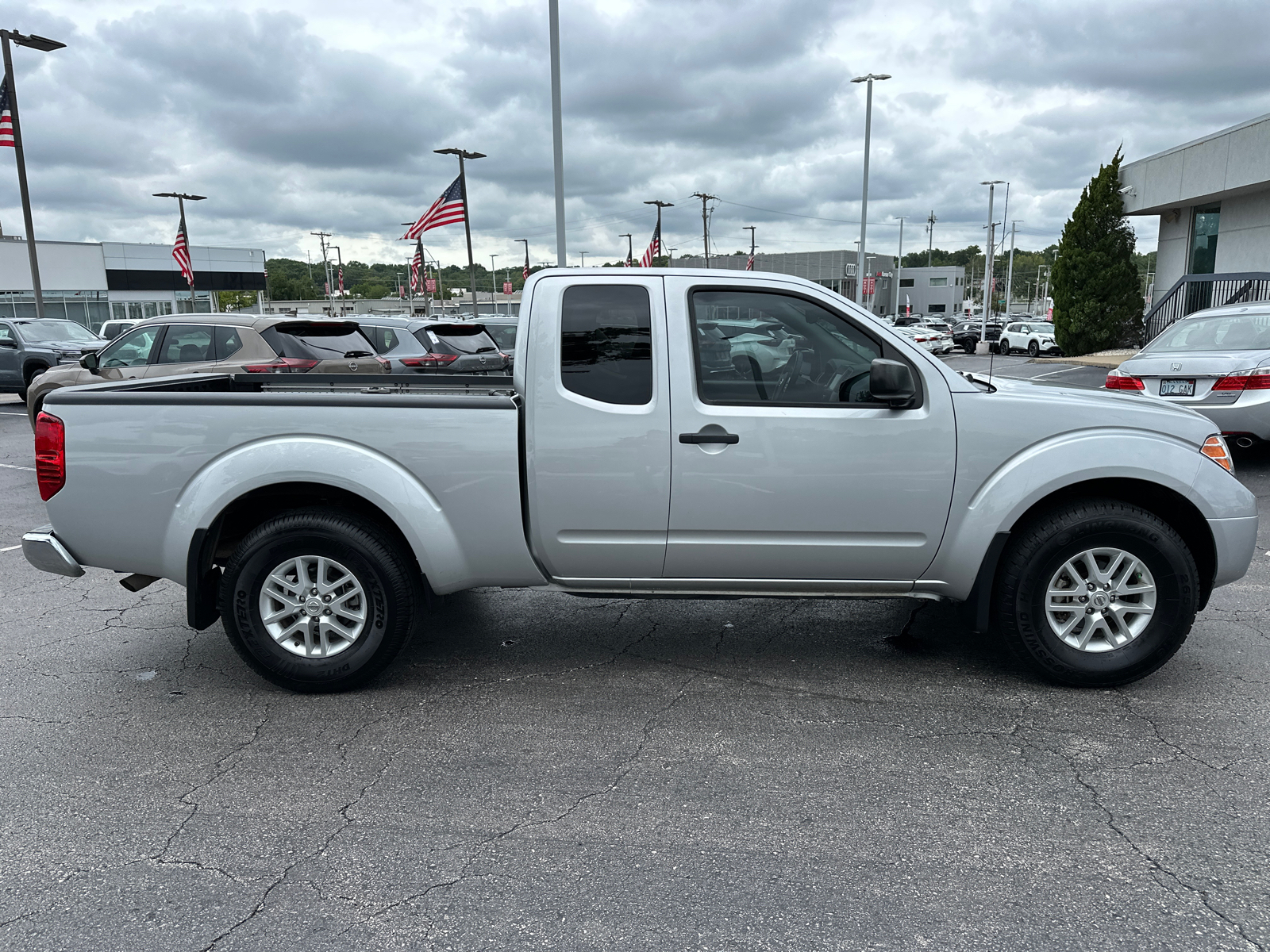 2019 Nissan Frontier SV 5