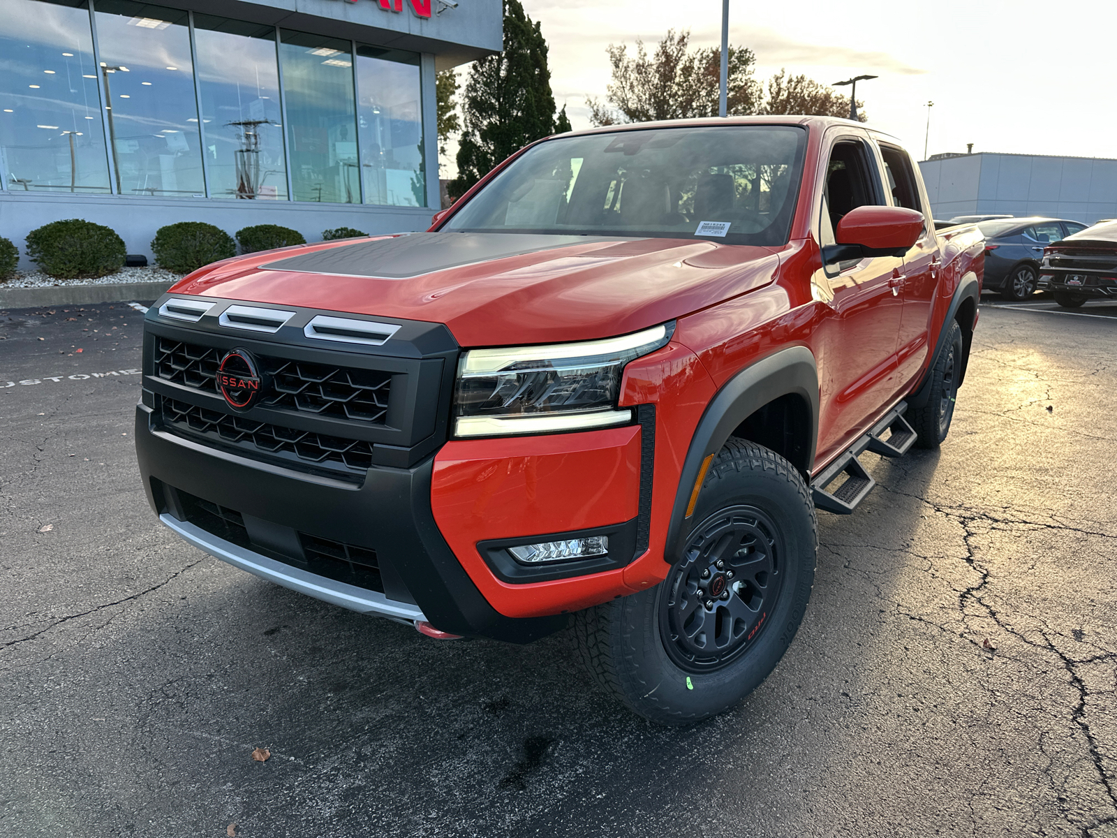 2025 Nissan Frontier PRO-4X 2