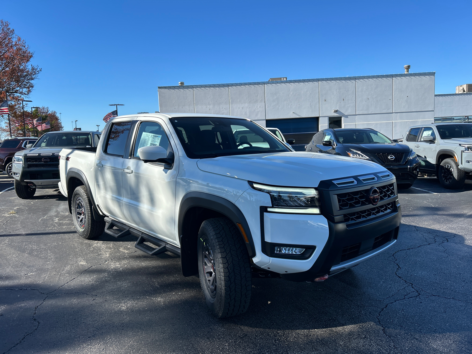 2025 Nissan Frontier PRO-4X 4