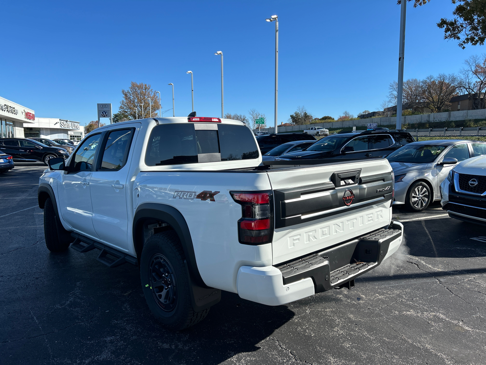 2025 Nissan Frontier PRO-4X 11