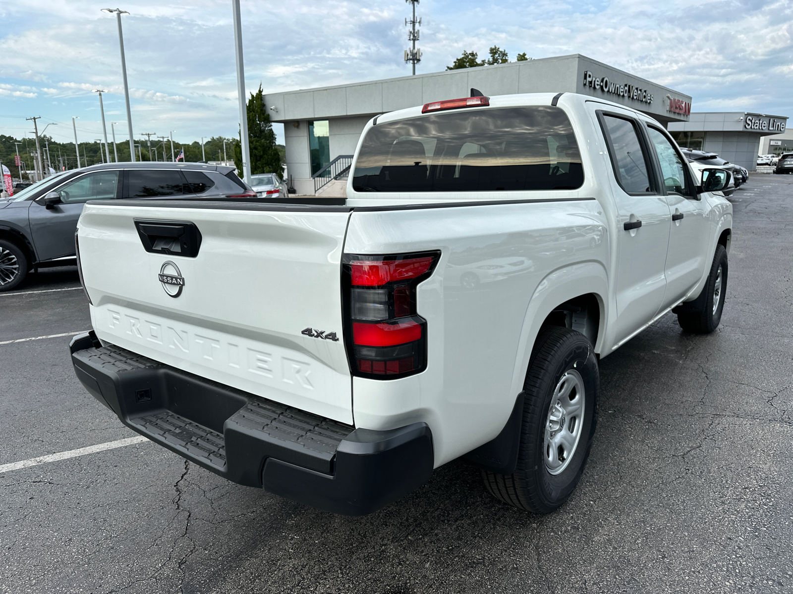 2024 Nissan Frontier S 6