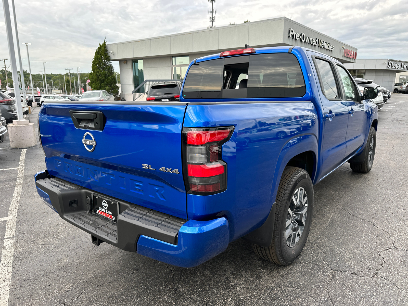 2024 Nissan Frontier SL 6