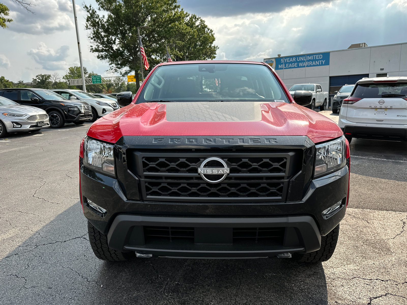 2024 Nissan Frontier SV 3