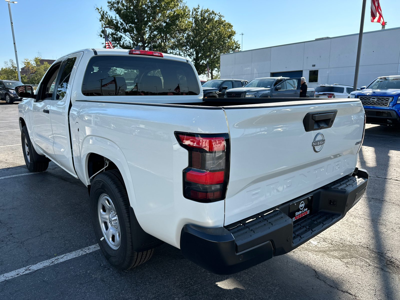 2024 Nissan Frontier S 8