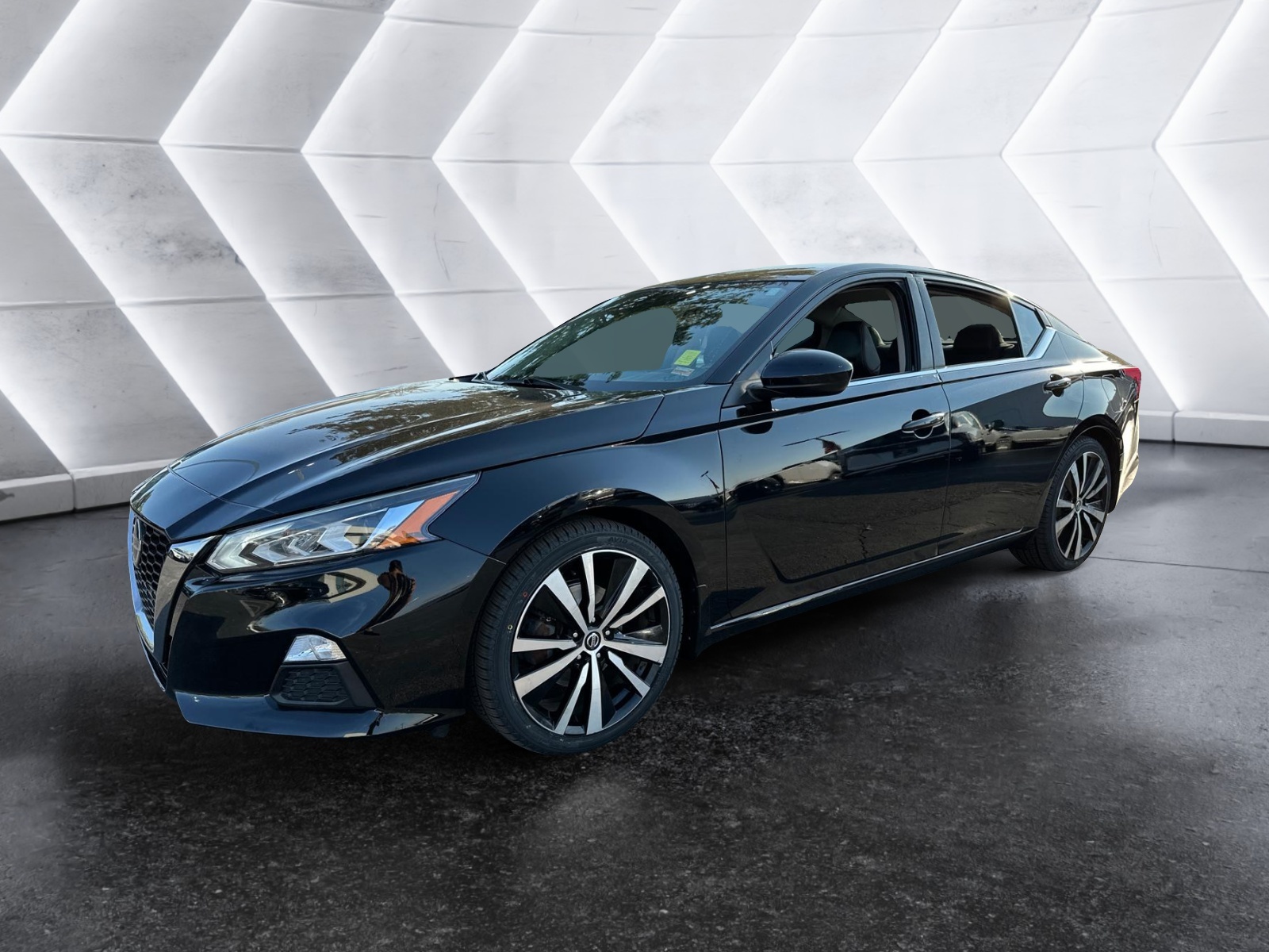 2020 Nissan Altima 2.5 SR 1