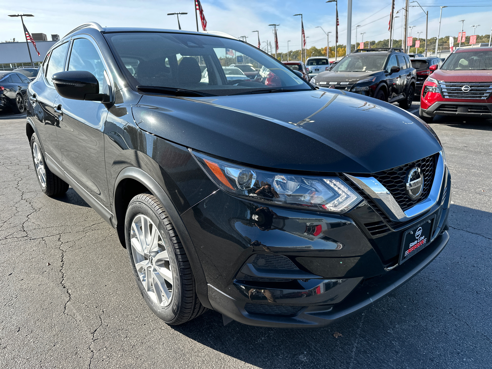 2020 Nissan Rogue Sport SV 4