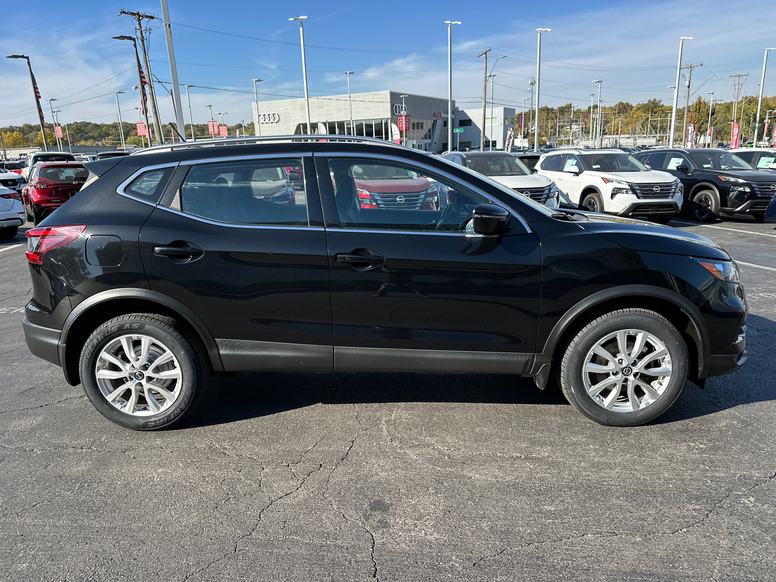 2020 Nissan Rogue Sport SV 5