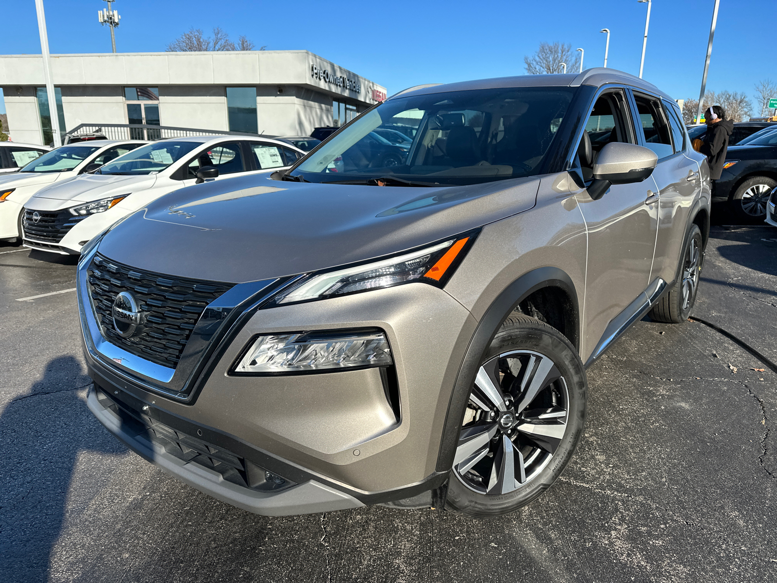 2021 Nissan Rogue SL 3