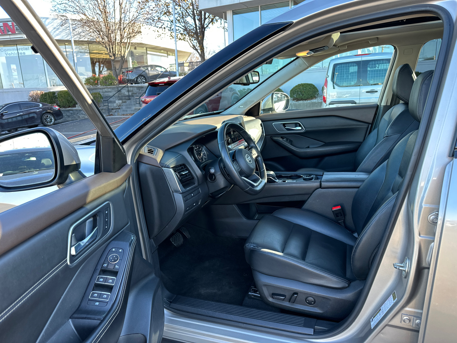 2021 Nissan Rogue SL 40