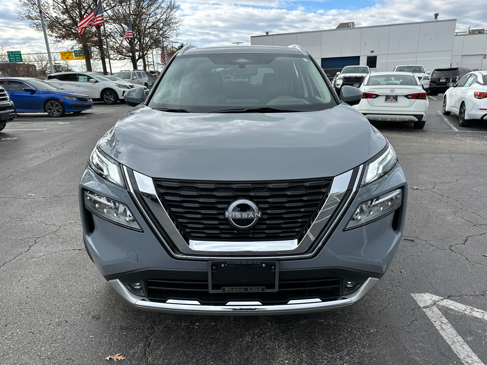 2022 Nissan Rogue Platinum 4