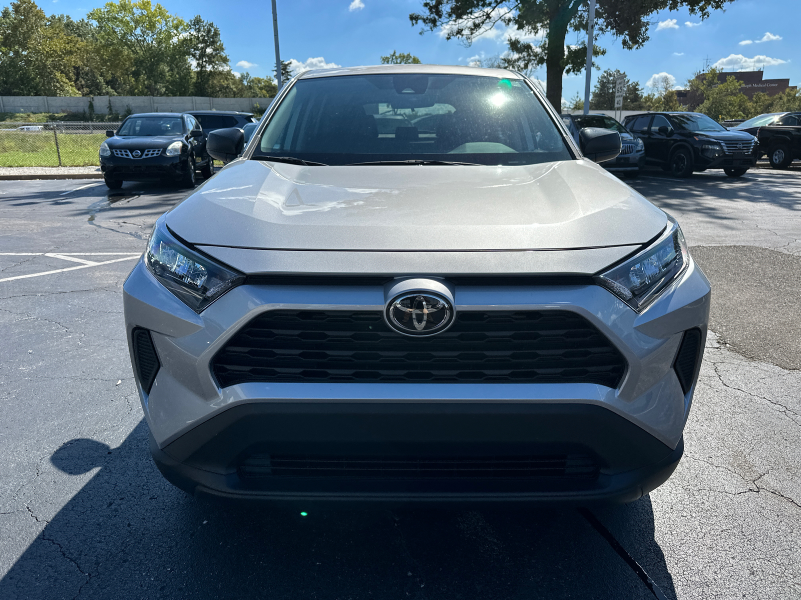 2022 Toyota RAV4 LE 3