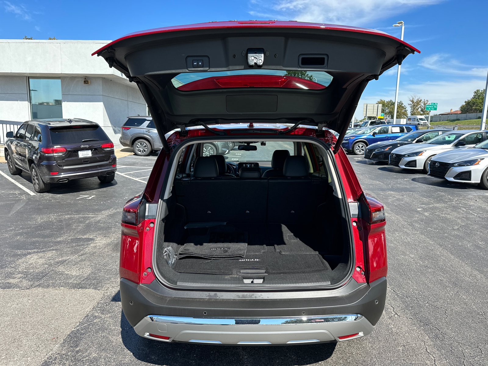 2023 Nissan Rogue Platinum 9