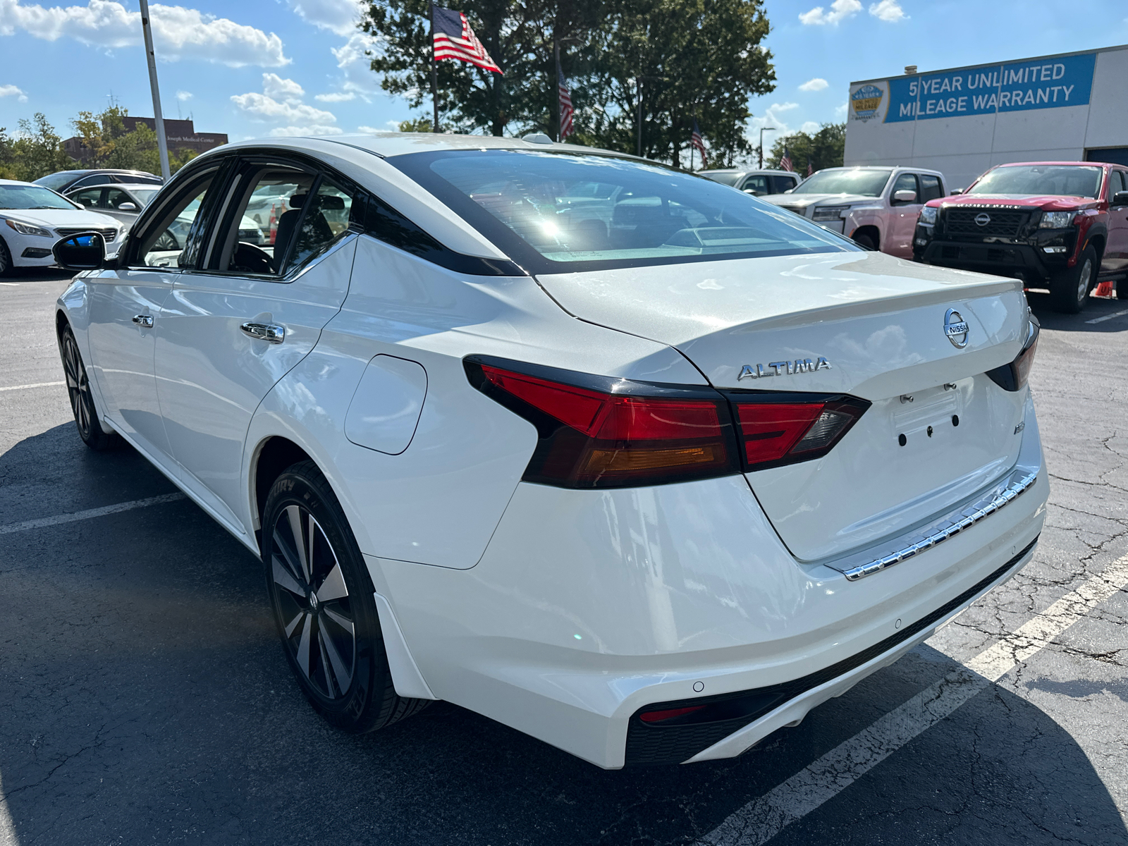 2021 Nissan Altima 2.5 SL 8