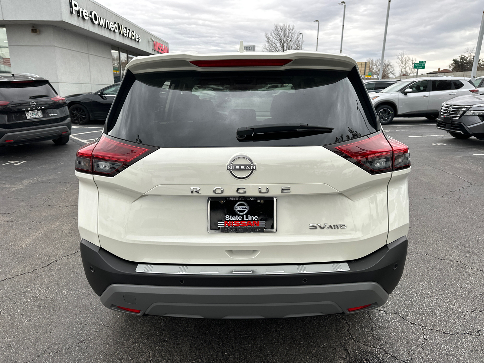 2023 Nissan Rogue SV 8