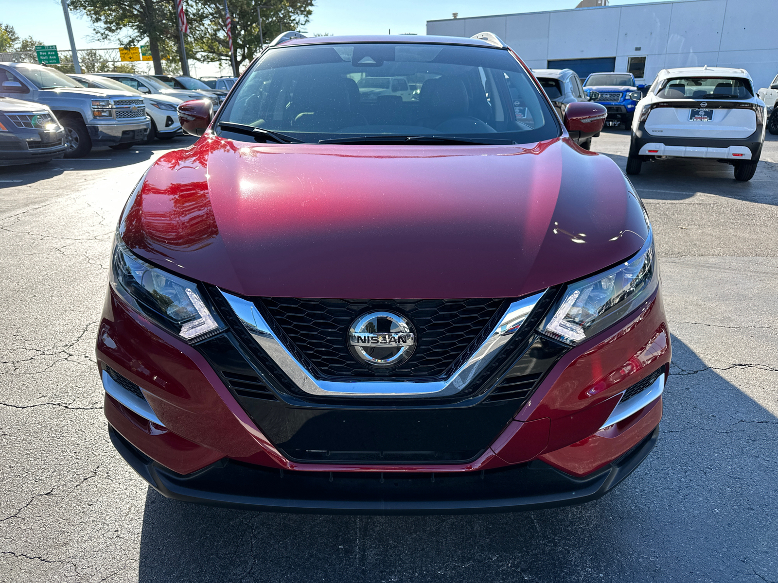 2022 Nissan Rogue Sport SL 3