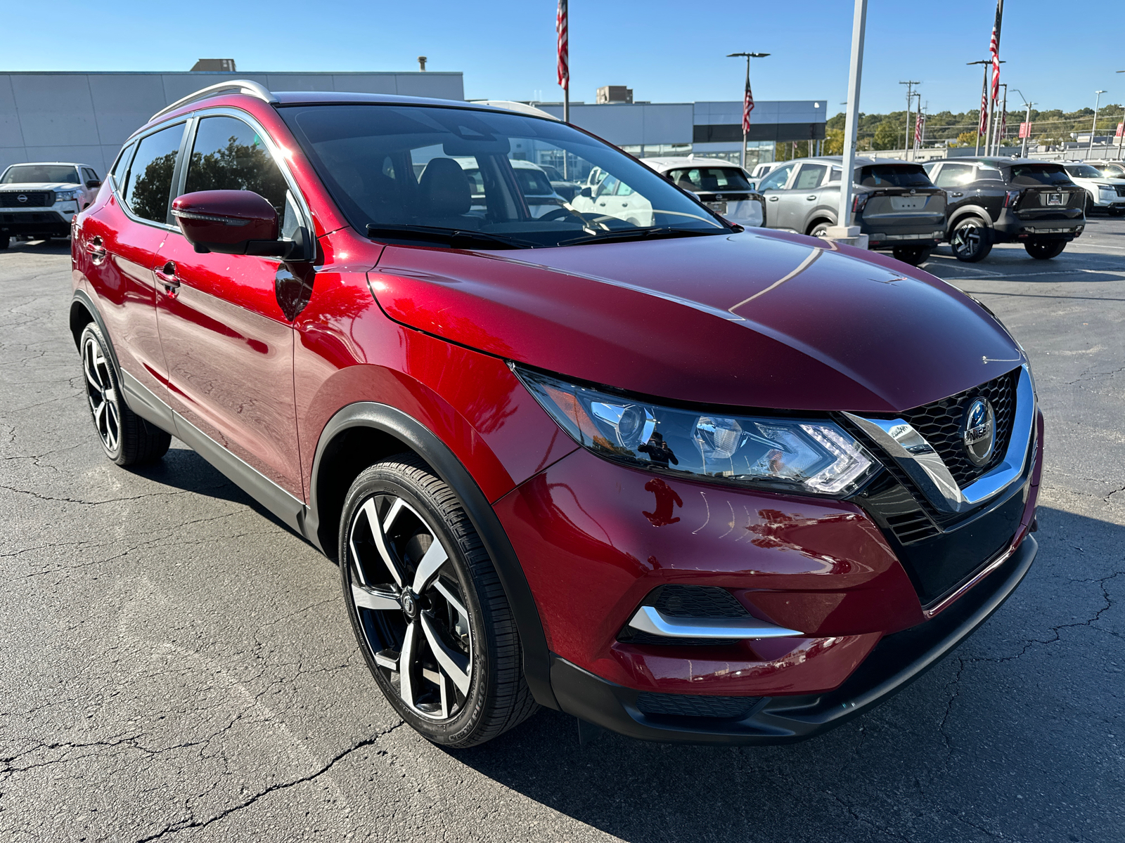 2022 Nissan Rogue Sport SL 4